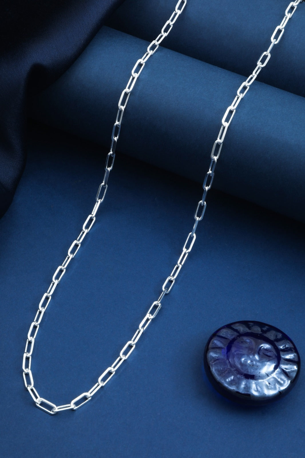 Open Paperclip Outline Chain