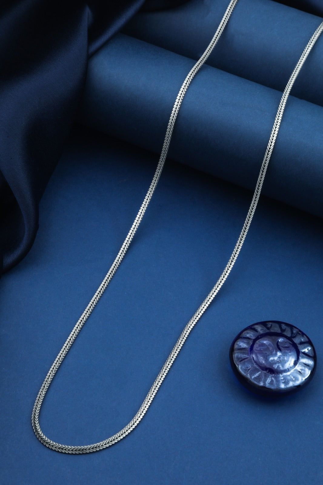 Narrow Herringbone Stream Chain