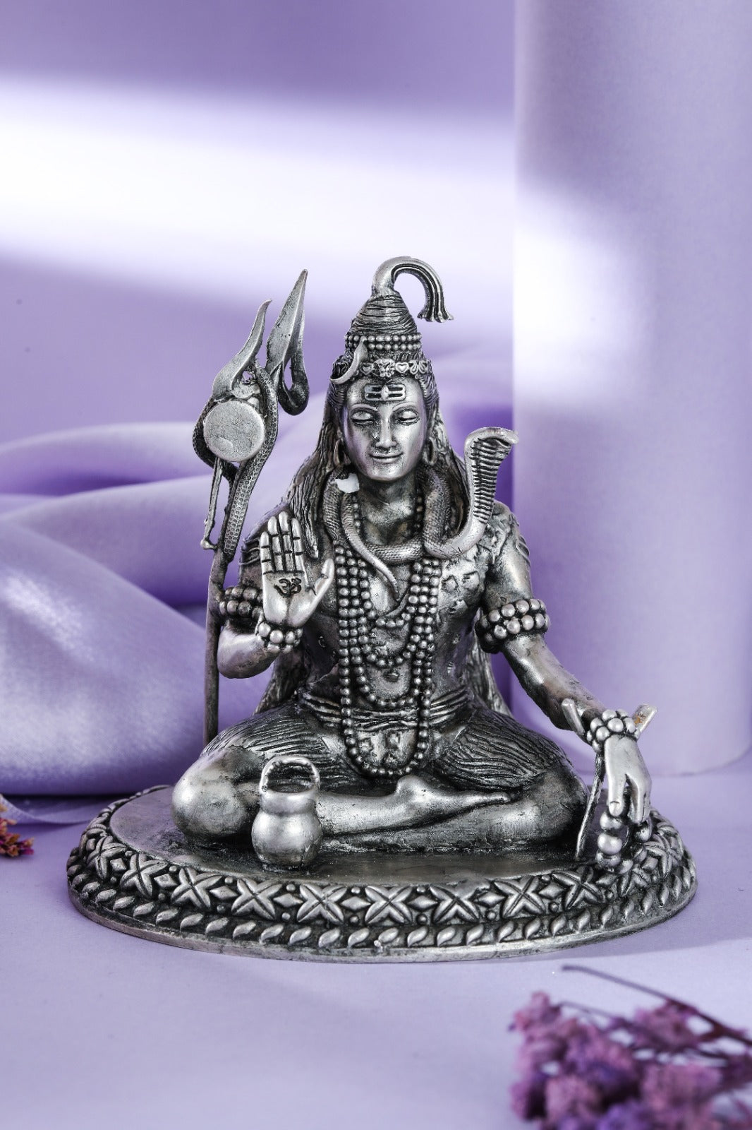 Silver-tone meditating Lord Shiva idol with trishul
