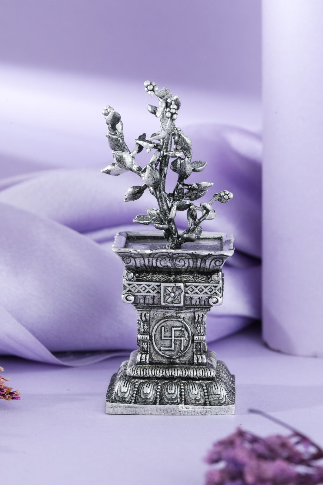 Silver Tulsi Vrindavan Idol
